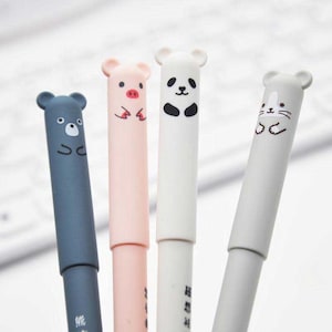 Niedliche Tier radierbarer Gelstifte Set (4 Stück) - Schwein, Bär, Katze, Maus Designs - 0,35 mm Blaue & Schwarze Tinte - Kawaii Schreibwaren Geschenk