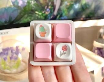 4 Button Desktop Mechanical Keyboard Fidget Toy - 4 Key Sensory ADHD Fidget Toy Keychain with Creamy Clicky Switches & Cactus Flower Keycaps