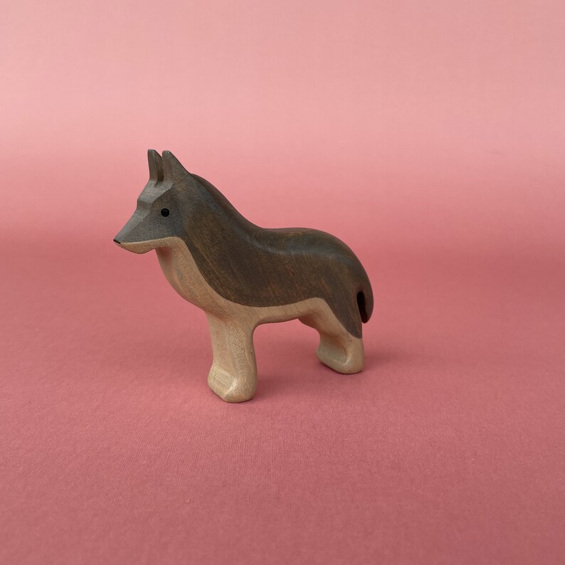 Wooden wolf figurine 1 pcs Wooden animals Wooden toys Woodland animals Woodland animal toys Natural wooden toys Wolf toy image 3