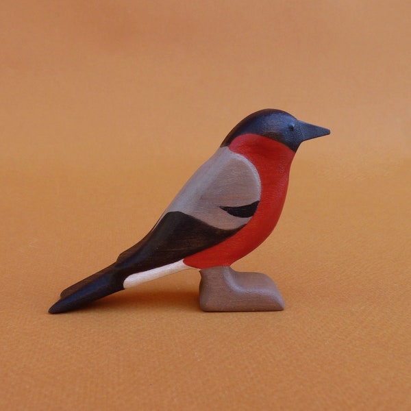 Wooden bird figurine | Wooden bird toys | bullfinch wooden toys | Montessori Waldorf Toys | Handmade Toys for Kids | Gift for Animal Lovers