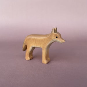 Wooden coyote figurine 1 pcs Wooden animals toys Wooden toys Woodland animal toys Natural wooden toys Coyote toy image 3