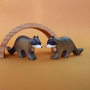 Wooden raccoon figurine Wooden animal toys Forest animal toys Wooden animal figurines Raccoon toy image 4