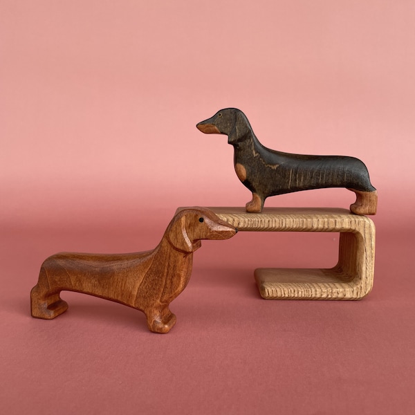 Wooden dog figurine - Wooden Dachshund dog toy - Pets figurine - Wooden animal figurines - Waldorf Montessori wooden toys