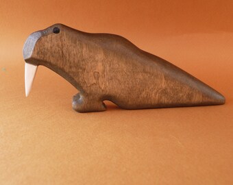 Wooden walrus figurine - Toy Wooden Animals - Wooden toys - Arctic animals figurine - Gift for Toddlers