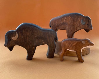 Wooden Bison Family Toy Set | Wooden bison figurines | Educational Toys for Toddlers and Children | Perfect Gift for Animal Lovers