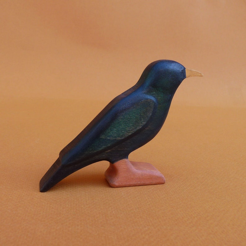 Wooden bird figurine Wooden bird toys Starling wooden toys Montessori Waldorf Toys Handmade Toys for Kids Gift for Animal Lovers image 1