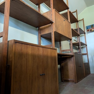 Mid-Century Modern 4-Bay Walnut Modular Free-Standing Wall Unit Bookcase