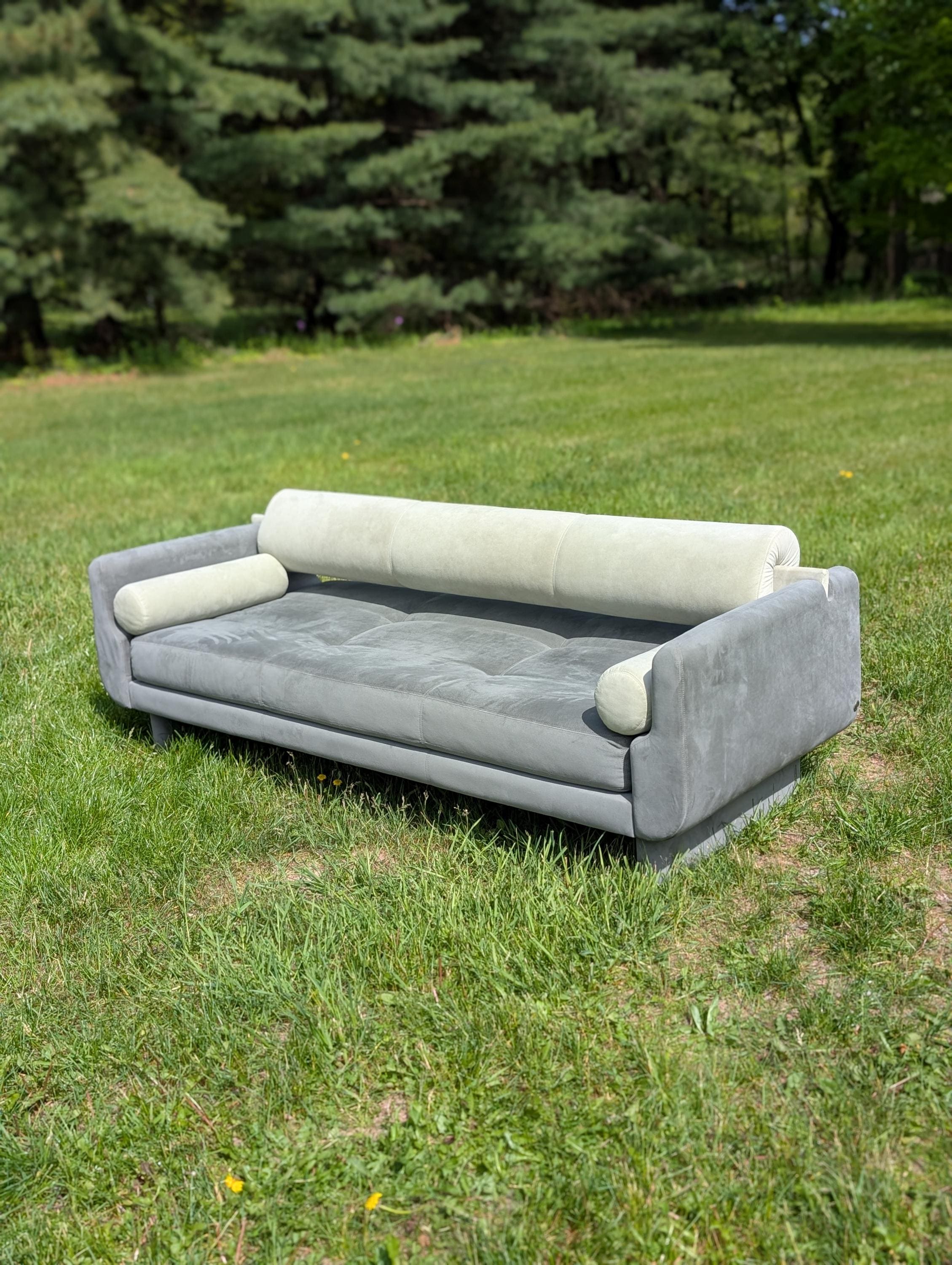 Vladimir kagan sofa - Etsy 日本