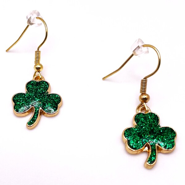 St. Patrick's Day Glitter Earrings!!