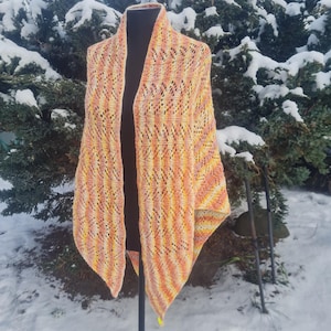 Romantic handmade triangular Shawl 200 x 103 cm, adorable shawl, openwork shawl, lace knitted shawl, gift for mother, gift for her