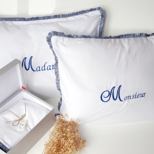 Parure de lit personnalisable 100 % coton – Housse de couette + taies d’oreiller brodées avec prénoms ou message