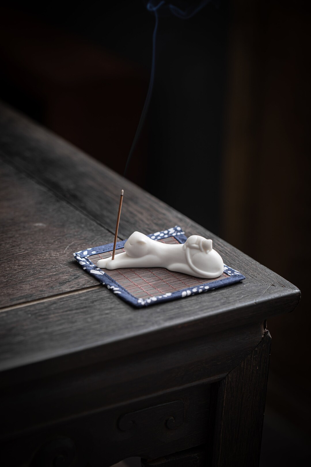 Gifted Cat Incense Holder for Stick Handcrafted Zen Incense Stick