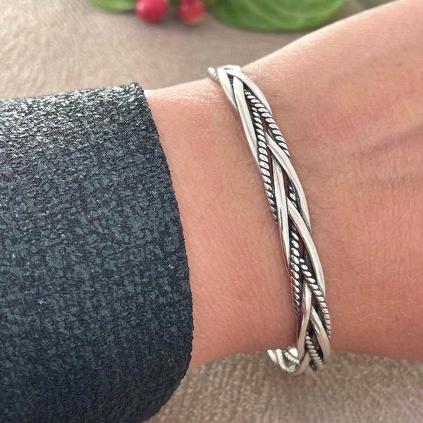 Pulsera de nudo vikingo ajustable de plata, brazalete fino para mujer, pulsera de puño vintage, regalo del día de la madre, regalo para ella, pulsera de mujer