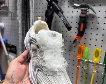 Shoelace: Pearl Lace