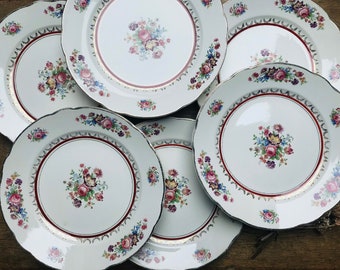 Set of 6 flat plates from the Faiencerie de Sarreguemines Model "Fanchette"