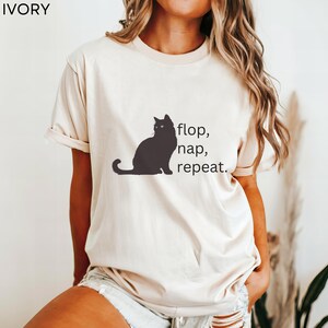 Ragdoll Cat Lover&#39;s Flop Nap Repeat T-shirt, Relaxed Casual Tee for Cat Owners, Gifts for Birthdays, Funny Cat Apparel, Floppy Cats Shirt