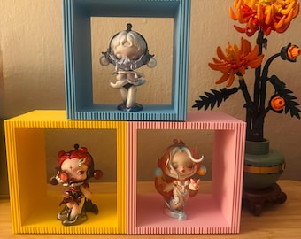 Stackable Figure Display Stands