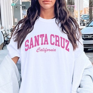 Santa Cruz California Trendy Unisex T shirt, Aesthetic Trendy Comfort Colors Shirt, Santa Cruz Beach Women's T shirt Gift Cute Shirt