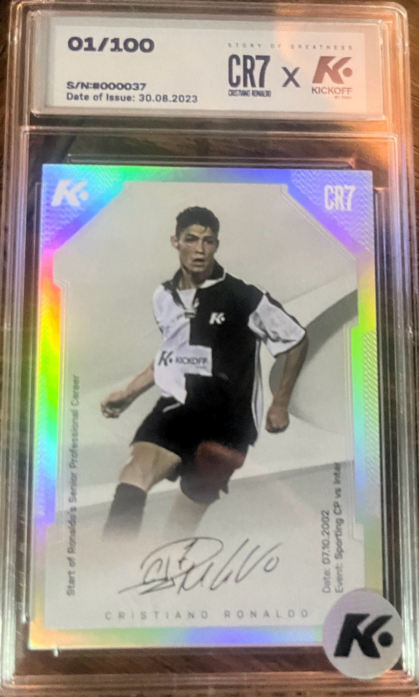 Cristiano Ronaldo Autograph – Signed Sporting Lisbon Card