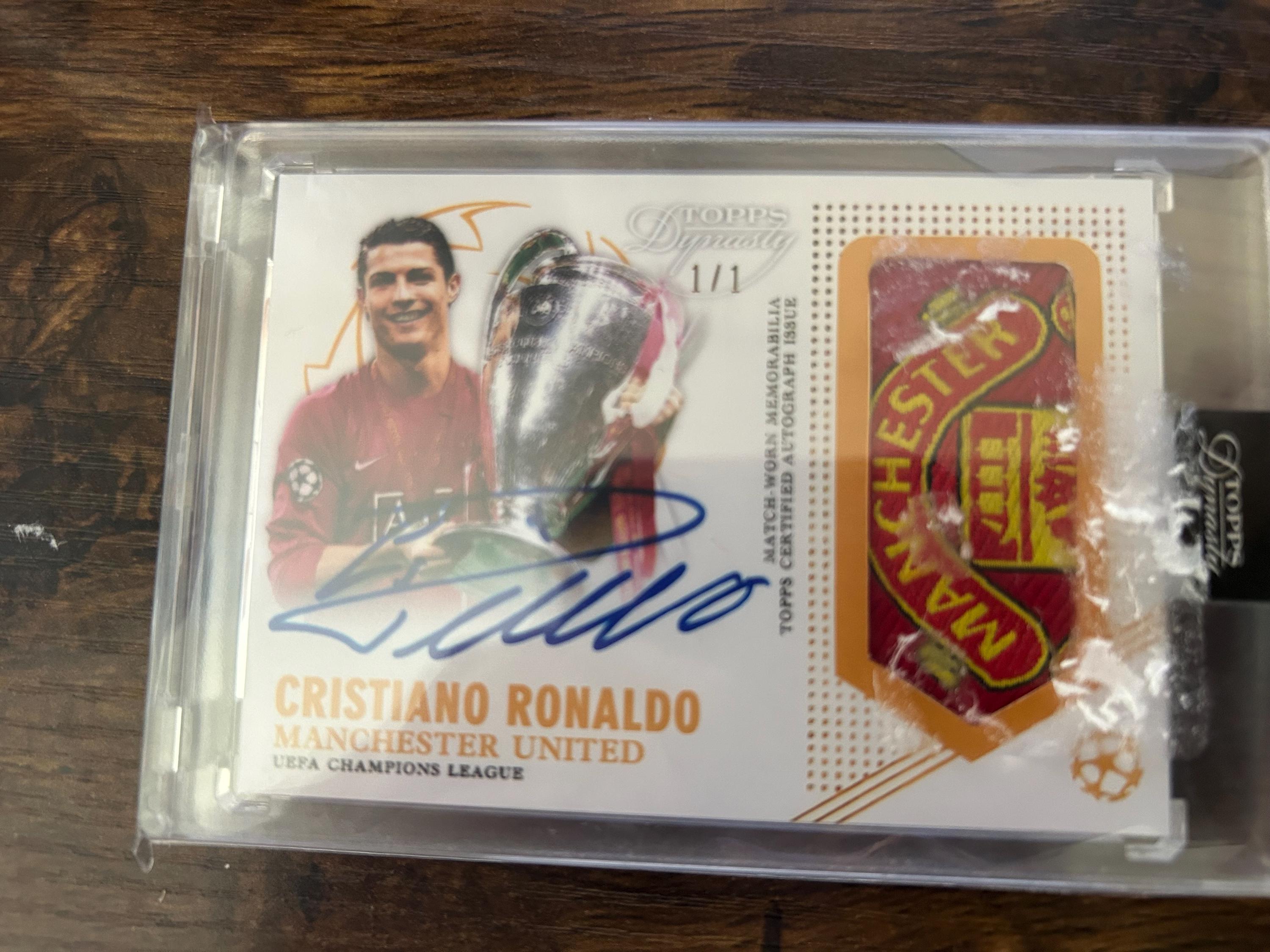 Cristiano ronaldo autographed card - Etsy 日本