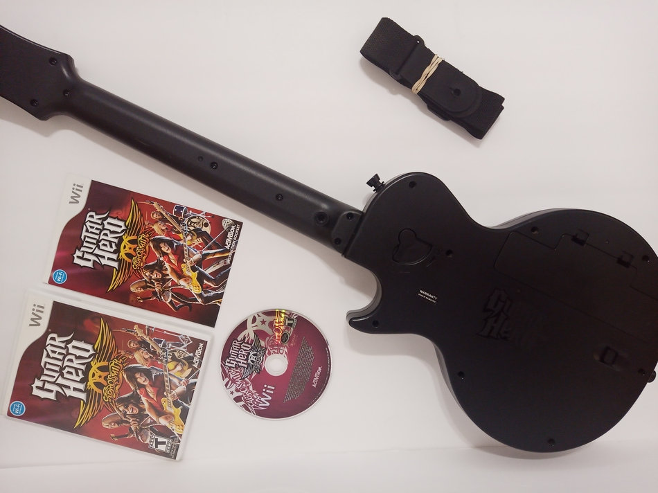 Nintendo Wii Guitar Hero Controller With Strap Gibson Les Paul Etsy
