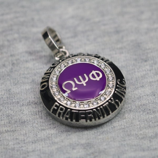 Omega Psi Phi Pendant Necklace (Classic Man)