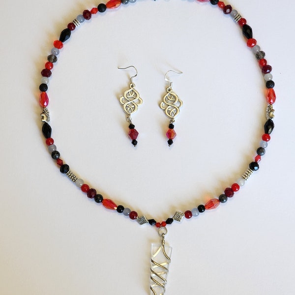 Large Quartz Wire Wrapped Pendant With Black, Red, Gray Glass Beads and Antique Silver Beads, beaded Necklace With Matching Earrings.