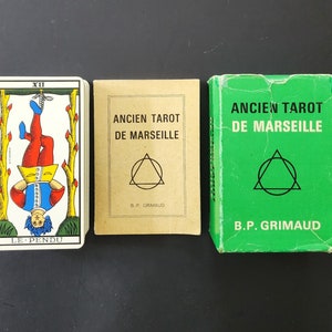 1965 Ancien Tarot de Marseille, B.P. Grimaud, Boîte verte d'origine. Édition rare et épuisée. Jeu divinatoire