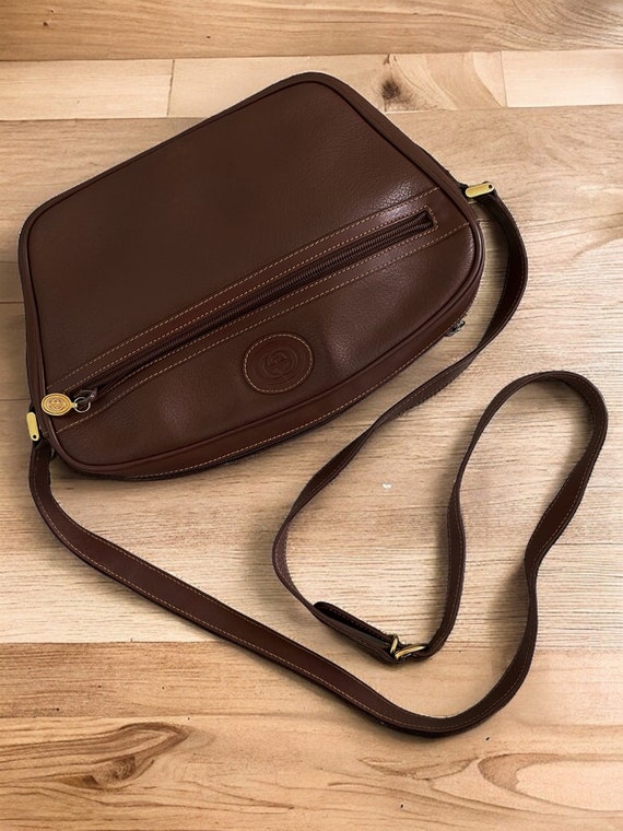 Vintage Gucci Brown Leather Crossbody Shoulder Bag - image 3