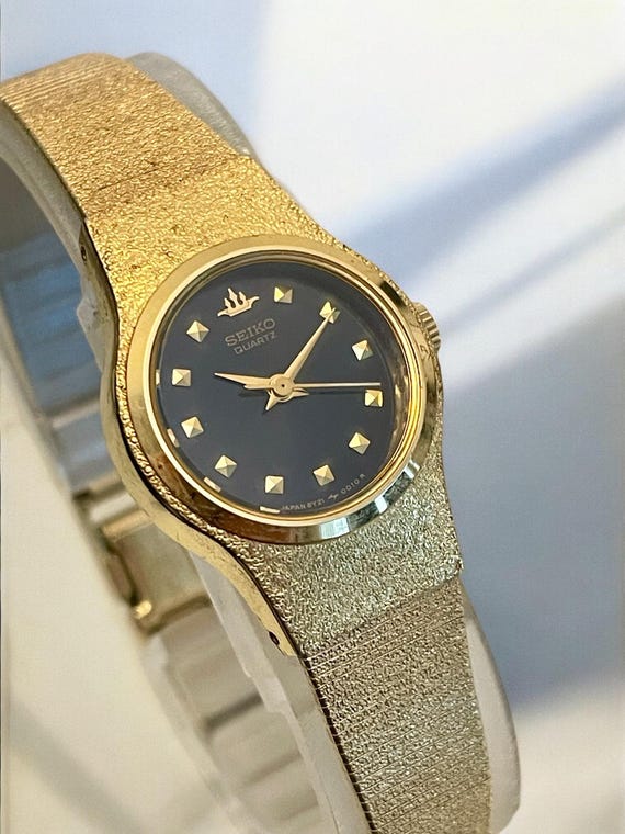 Vintage Seiko Women display picture 1