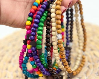Pulsera Rosario de Madera – Brazalete Católico Hecho a Mano / Regalo Religioso para Bautizo, Confirmación y Primera Comunión