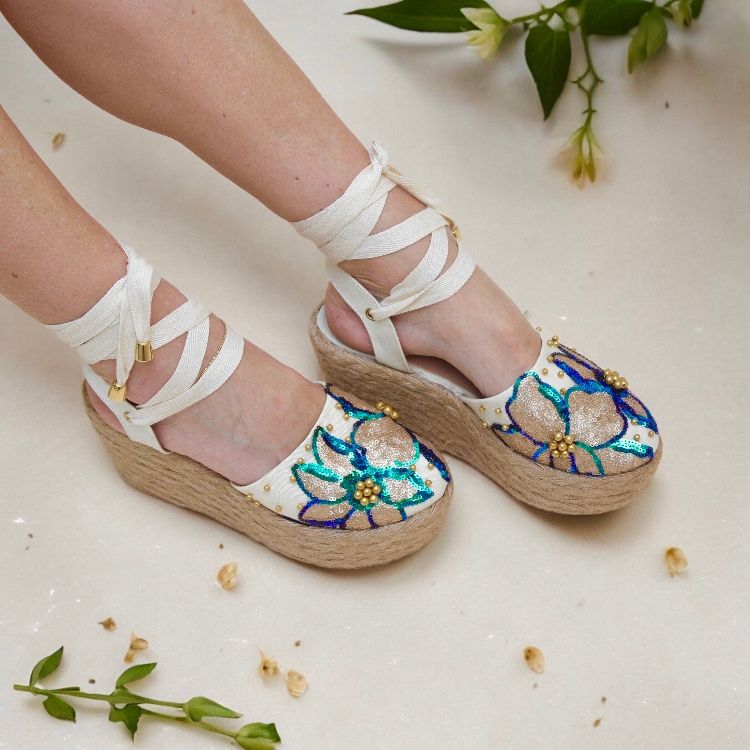 Colombian sandals deals