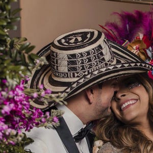 Groom Wedding Hat – Personalized Colombian Vueltiao Sombrero | Handmade Straw Hat for Latin Weddings & Cultural Celebrations