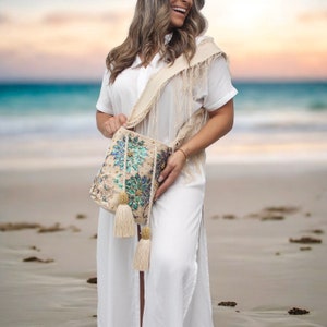 Handmade Crossbody Colombian Bag - Summer Bucket Bag - Beige Colombian Bag - Wayuu Bag - Mochila Bag - Size Large