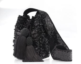 Wayuu Sequin Bucket Bag | Handmade Beaded Purse | Statement Evening Bag | Medium Beaded Purse | Unique Artisan Gift for Her | Black Purse