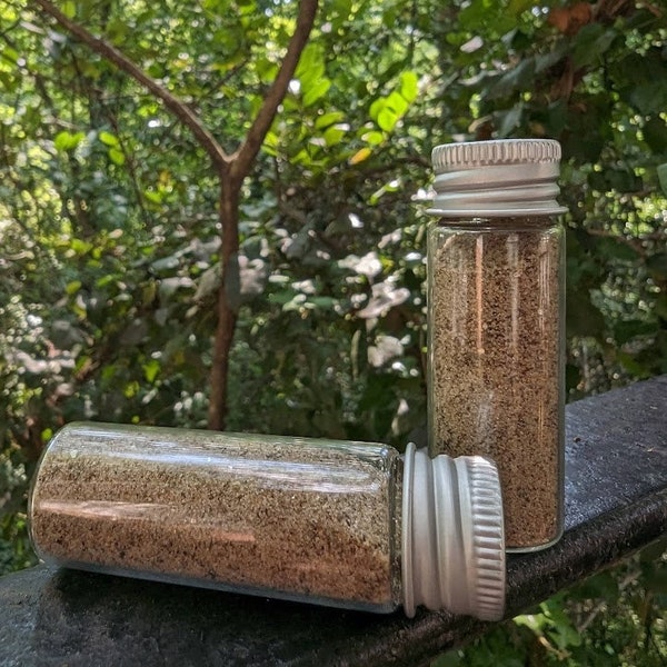 Natural River Sand * Washed & Sterilized * Georgia, USA Fine Grain Sand * 0.5 oz Collectors Specimen in Glass Container