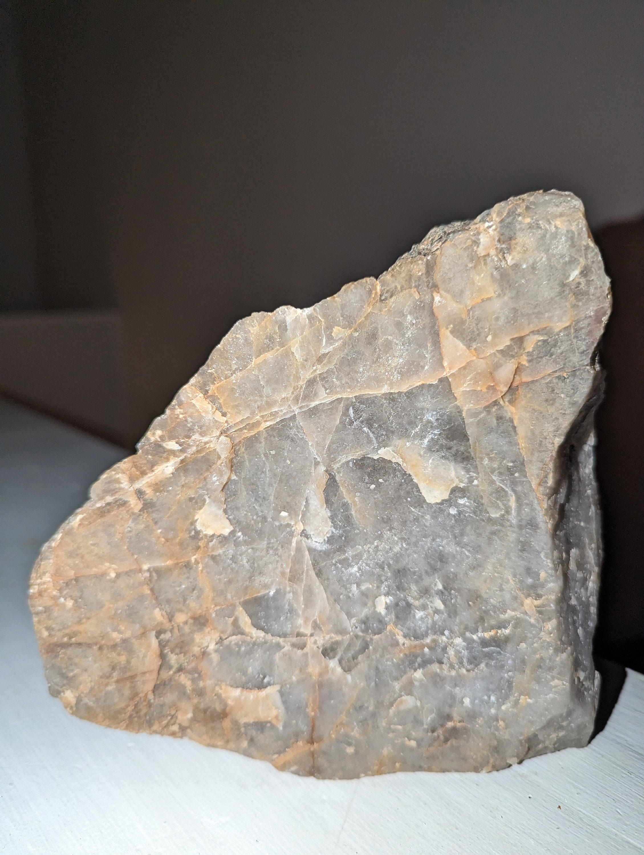 SALE【不老長寿】天然石ブルーグリーンアパタイト 海亀さんの彫刻品 Blue-gray Quartzite (quartz-filled Rock) * 3 Lbs. 6.1 Oz