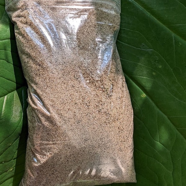 Brown River Sand * 1 or 4 Pounds of Washed & Sterilized Georgia, USA Fine Grain Sand * Terrarium, Aquarium, Landscape, and Craft Supply