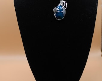 Stunning Blue and White Agate Pendent