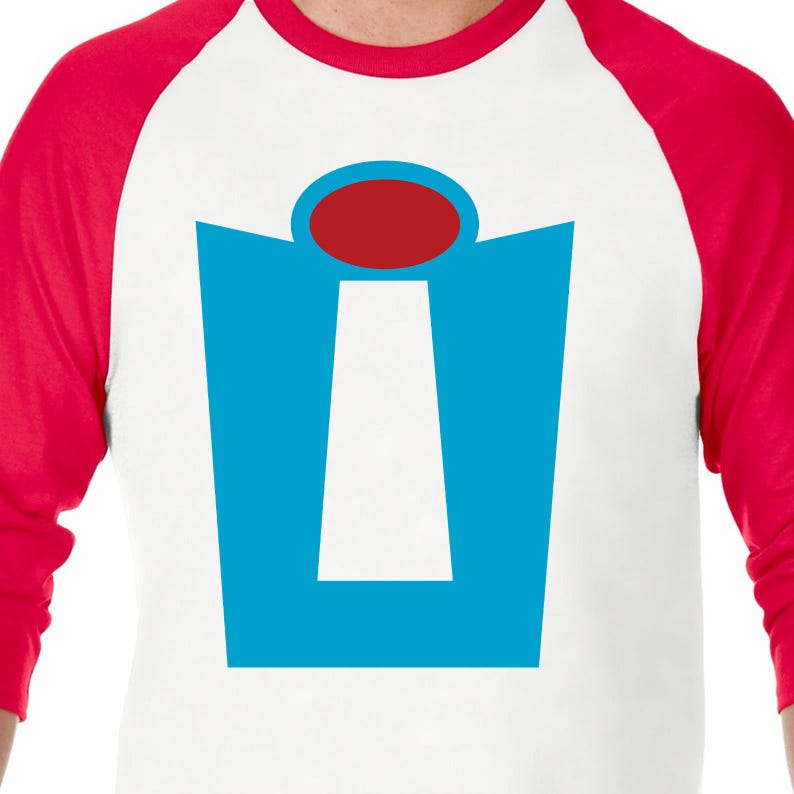 Puede incluir: Una camiseta de b&eacute;isbol blanca con un gr&aacute;fico rojo y azul de una puerta estilizada con un c&iacute;rculo rojo en la parte superior. La camiseta tiene mangas rojas.