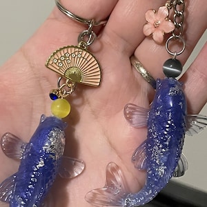 Silver flake blue handmade resin lucky koi fish, lucky koi fish keychain, epoxy resin fish gift accessory keychain