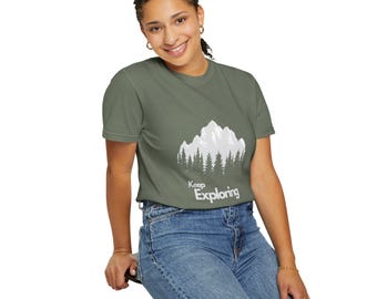 Outdoor avontuur T-shirt - Unisex Mountain Explorer T-shirt, wandelkleding, natuurliefhebber cadeau, campingshirt, kleding voor buitenliefhebbers