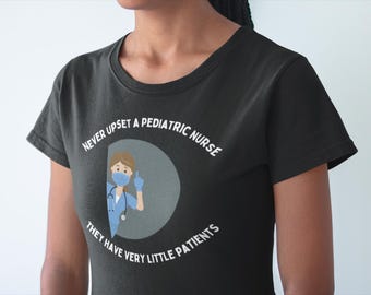 Grappig T-shirt kinderverpleegkundige, humoristisch T-shirt gezondheidszorg woordspeling