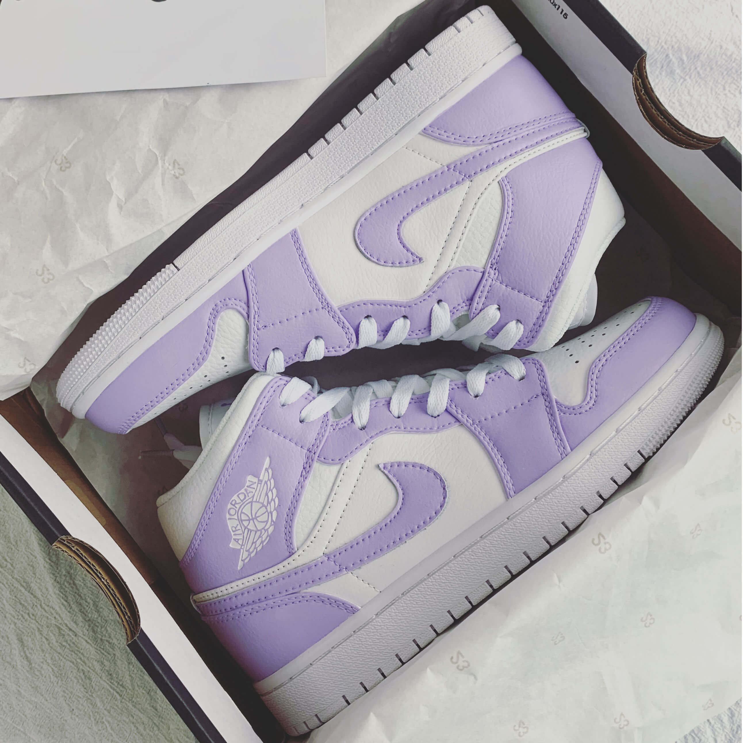 jordan 1 purple light