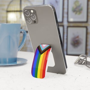 Progress Pride Phone Click-On Grip