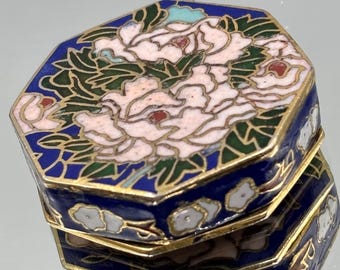SÄLLSYNT Vintage Cloisonné Emalj Åttkantigt Måttband Pion Antik Syverktyg Asiatisk Konst