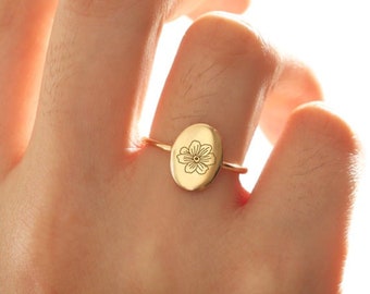 Customized Engraved Flower Ring,Daitny Gold Ring,Birth Flower Ring,Sterling Silver Ring,Moms Jewelry,Birthday Gifts,Summer Jewelry