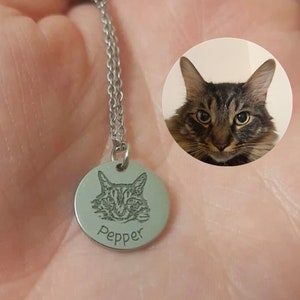 Personalized Pet Portrait Necklace,Custom Pet Necklace,Memorial Gift,Remembrance Pet Loss Gift,Engraved Jewelry,Pet Love,Dog Mom Gifts