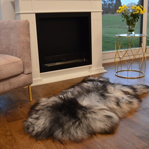Natural Gray-Black Icelandic Genuine Sheepskin Rug, Single Pelt, Sheep Skin Rug, Sheepskin Throw 49&quot;x28&quot;