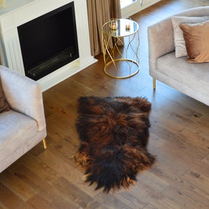 Real Icelandic Sheepskin Rug Scandinavian Decor Sofa Sheepskin throw Chair Cover Natural Sheep Skin Rugs Unique Color